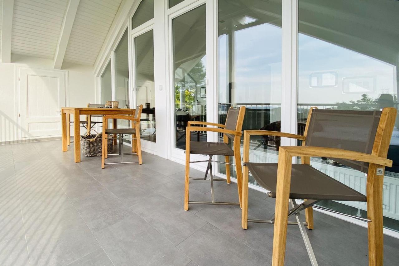 Moderne Ferienwohnung Mit Balkon, Meerblick - Ferienresidenz Zwei Boddenfewo 1-5 Lietzow Ngoại thất bức ảnh